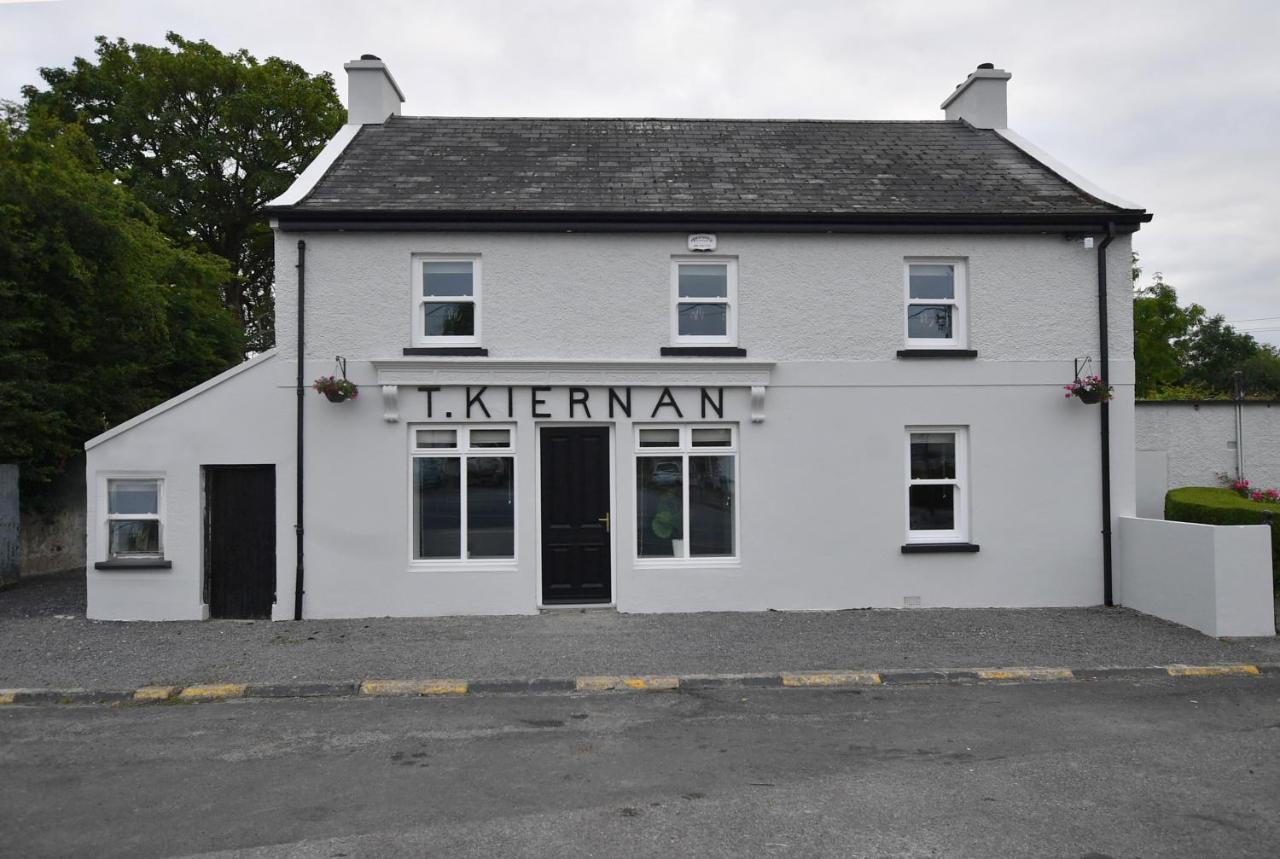 Kiernan'S Self Catering & Accommodation Legan Esterno foto